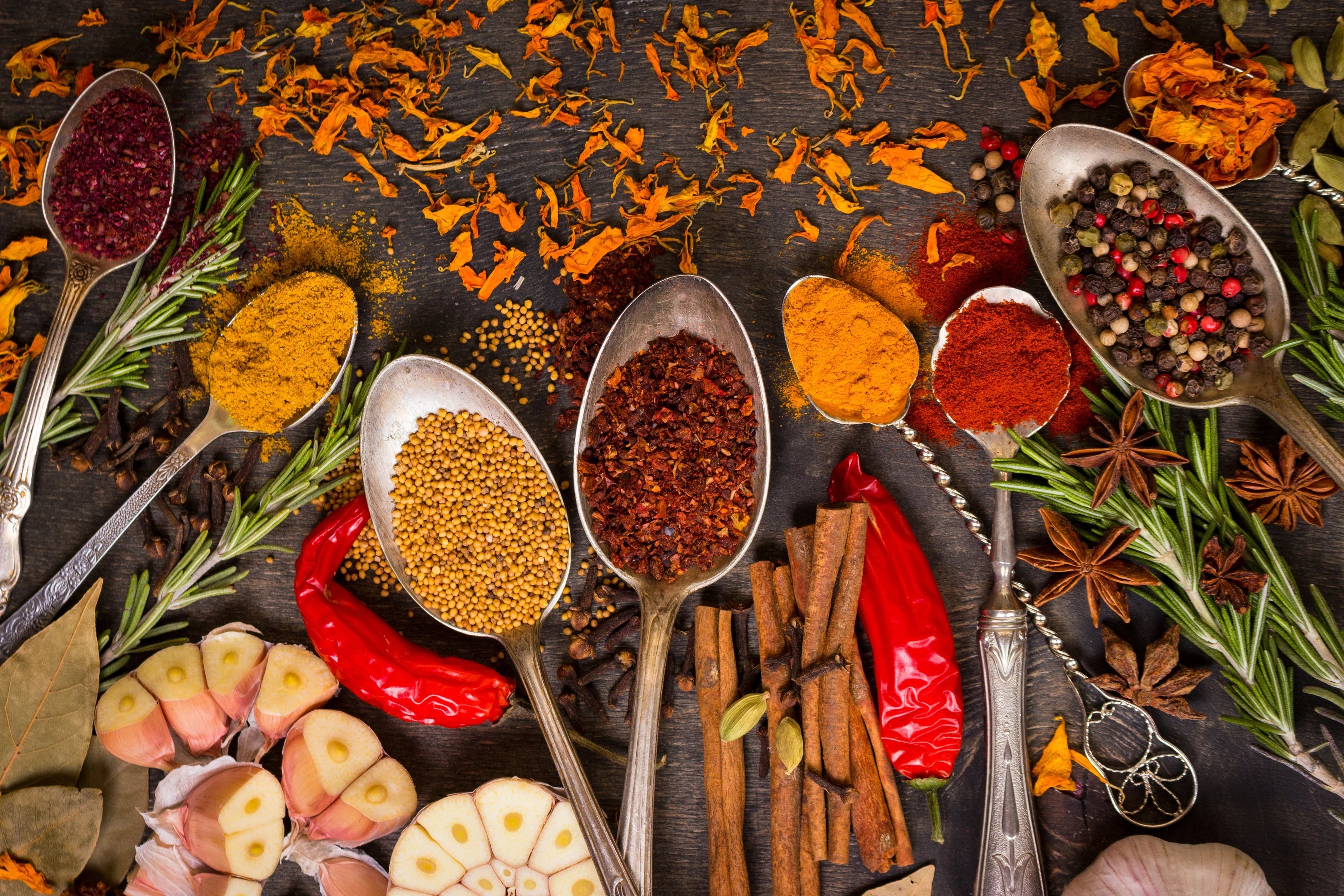 Spice Up Your Brain and Life: Natural Nootropics That Boost Focus & Mood
